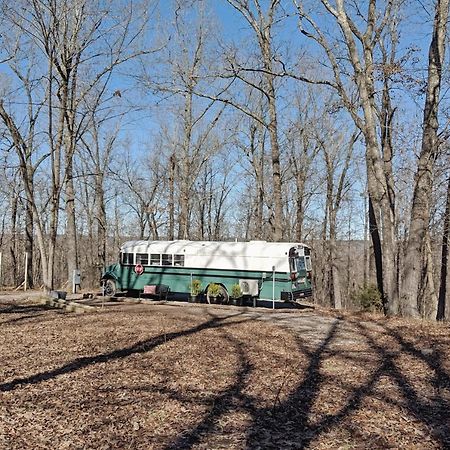 "Skoolie"- The Emerald Gypsy - School Bus Conversion Mountain View Exterior photo